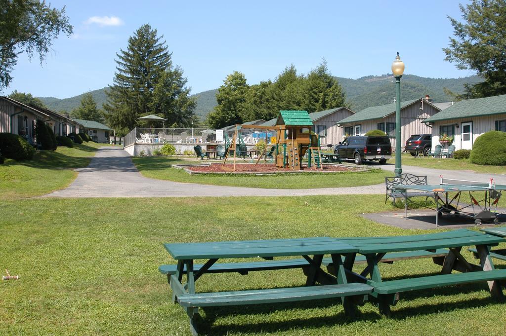 Hotel Lincoln Log Colony Lake George Zewnętrze zdjęcie