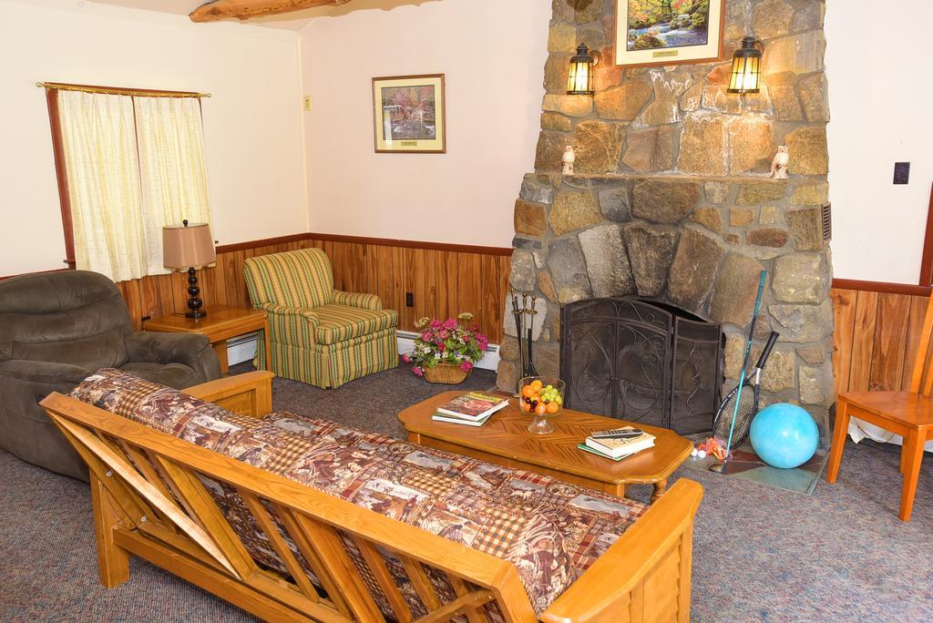 Hotel Lincoln Log Colony Lake George Zewnętrze zdjęcie